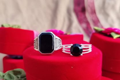 Romantic Matching Couple Rings – Perfect Promise Set